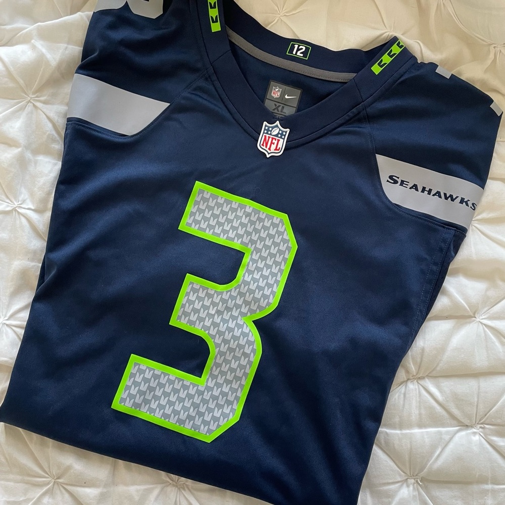 Men’s XL Nike NFL Seahawks Russel Wilson Jersey